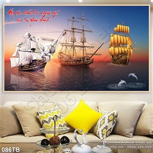 Tranh thuận buồm xuôi gió 3 con thuyền trên biển cảnh hoàng hôn