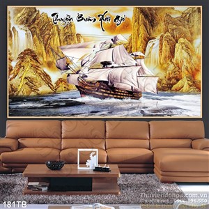 Tranh thuận buồm xuôi gió vẽ tay núi và thác nước con thuyền gỗ đẹp