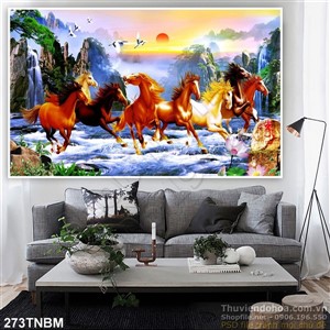 Tranh mã đáo thành công trang trí phòng khách