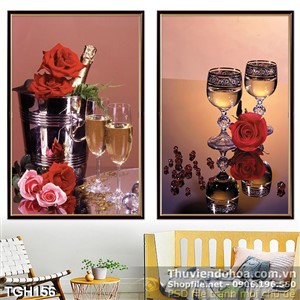 Tranh ghép ly rượu vàng và hoa hồng đỏ psd