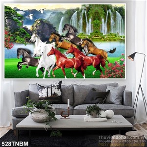 Tranh sơn dầu Bát Mã trên đồng cỏ