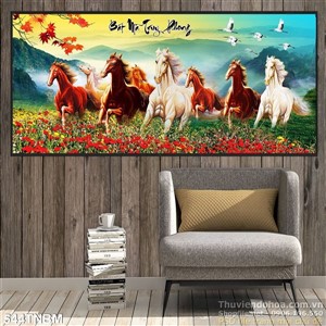 Tranh phong cảnh Bát Mã trên cánh đồng hoa