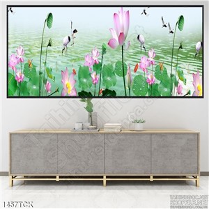 Tranh in màu sen trong hồ nước Tranh in màu sen trong hồ nước