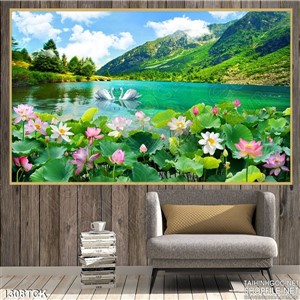 Tranh đôi thiên nga trên hồ sen Tranh đôi thiên nga trên hồ sen