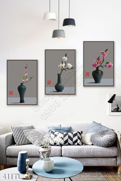 Tranh lụa bình hoa sứ trang trí đẹp