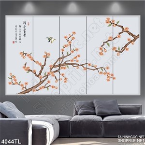 Tranh hoa mai xuân và chữ thư pháp