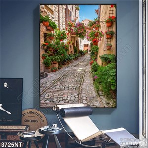 Tranh những chậu hoa đỏ treo trên tường nhà