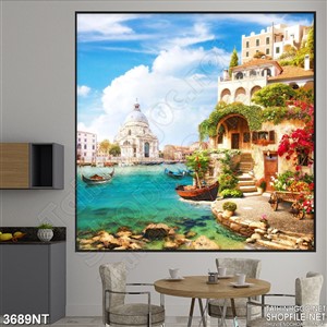 Tranh toà nhà lớn trên bãi biển xanh