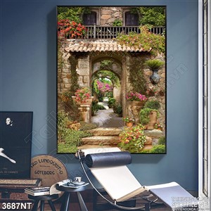 Tranh mái hiên trước cổng của ngòi nhà đầy hoa