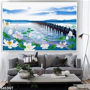 Tranh cây cầu bắc qua sông đầy sen trắng