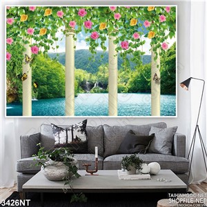 những cây cột trắng đầy hoa trang trí phòng