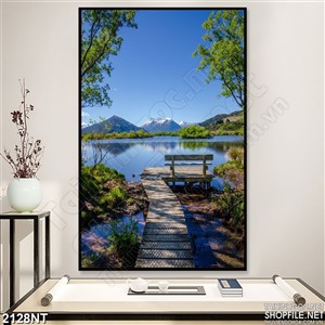 Tranh những ngọn núi nhìn từ xa