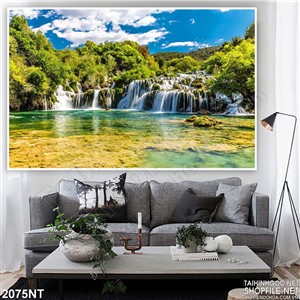 Tranh thác nước trên đồi in uv