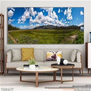 Tranh bầu trời xanh trên đồng cỏ