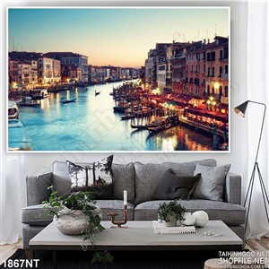 Tranh những con thuyền sáng đèn