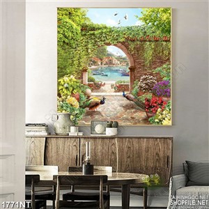 Tranh tươờng phủ đầy dây leo