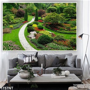 Tranh khu vườn nhìn từ xa