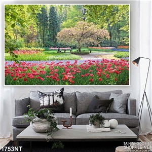 Tranh  vườn hoa đỏ