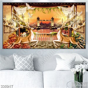 Tranh đôi tuần lộc dưới ánh đèn sân khấu