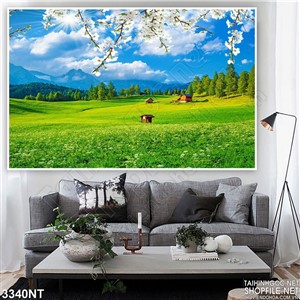 Tranh cánh đồng cỏ lác đác vài ngôi nhà