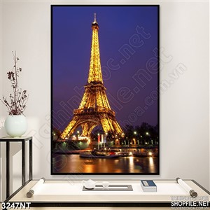 Tranh tháp effen sáng đèn