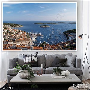 Tranh những con tàu trong thành phố biển