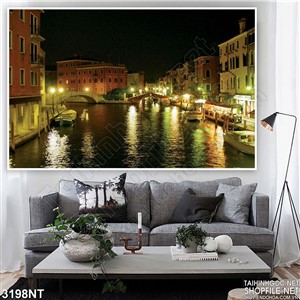 Tranh dòng sông trong thành phố về đêm