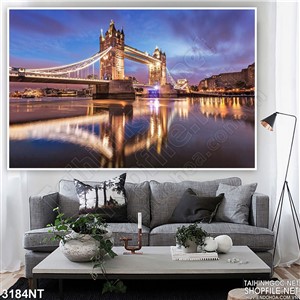 Tranh cây cầu hùng vĩ trên sông in uv