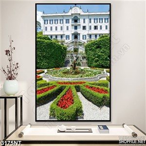 Tranh tòa lâu đài trắng bên hàng cây xanh in uv