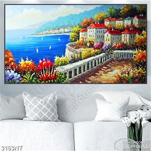 Tranh vẽ thành phố trên đồi sát biển xanh