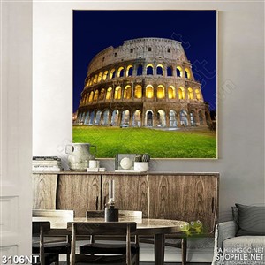 Tranh công trình kiến trúc cổ trong đêm