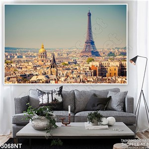 Tranh tháp effen giữa thành phố tráng lệ