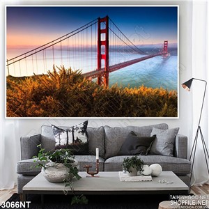 Tranh cây cầu treo màu đỏ