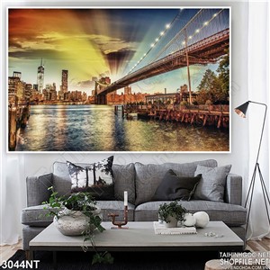 Tranh cây cầu dài nối đôi bờ thành phố