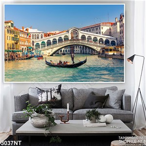 Tranh con đò tiến đến chân cây cầu