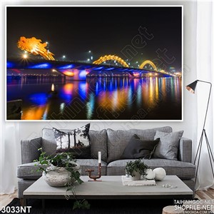 Tranh cầu rồng sáng ánh đen từ xa