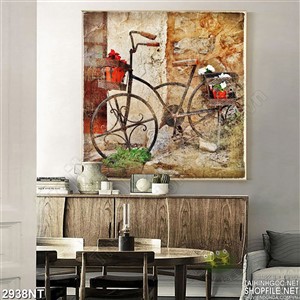 Tranh chiếc xe đạp bên tường xưa in uv