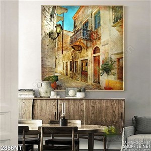 Tranh ban công ngôi nhà cổ xưa