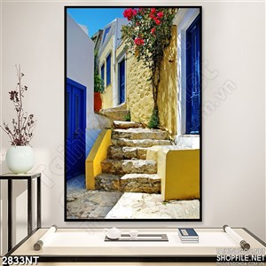 Tranh bức tường vàng đầy hoa hồng