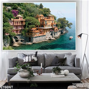 Tranh tòa nhà trên vách nước sát biển