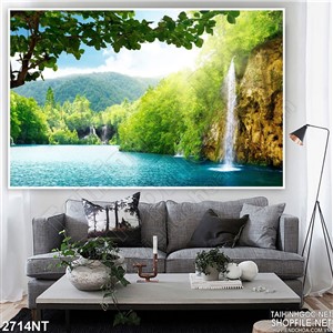 Tranh thác nước đổ về sông lớn