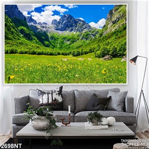 Tranh thung lũng hoa treo tường