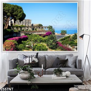 Tranh vườn hoa bên ngôi nhà lớn