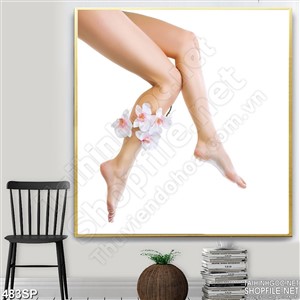 Tranh jpg đôi chân hoa dài miên man