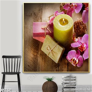 Tranh in uv nến thơm và hoa lan
