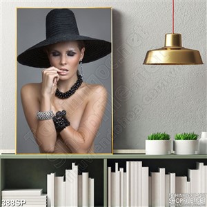 Tranh wall phụ nữ quyến rũ mới nhất