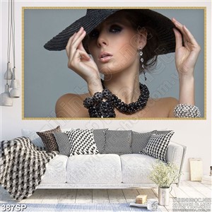 Tranh mới nhất in uv cô gái khêu gợi