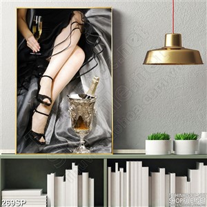 Tranh spa đôi chân đẹp in canvas