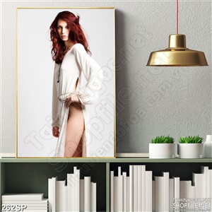 Tranh in uv cô gái quyến rũ