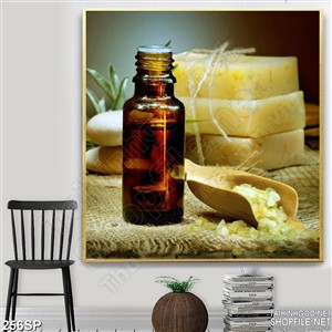 Tranh spa lọ tinh dầu thơm
